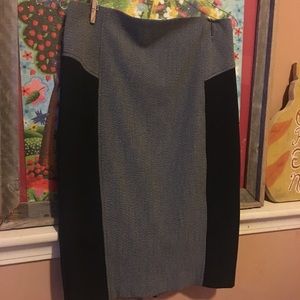 Express pencil skirt - Size 8